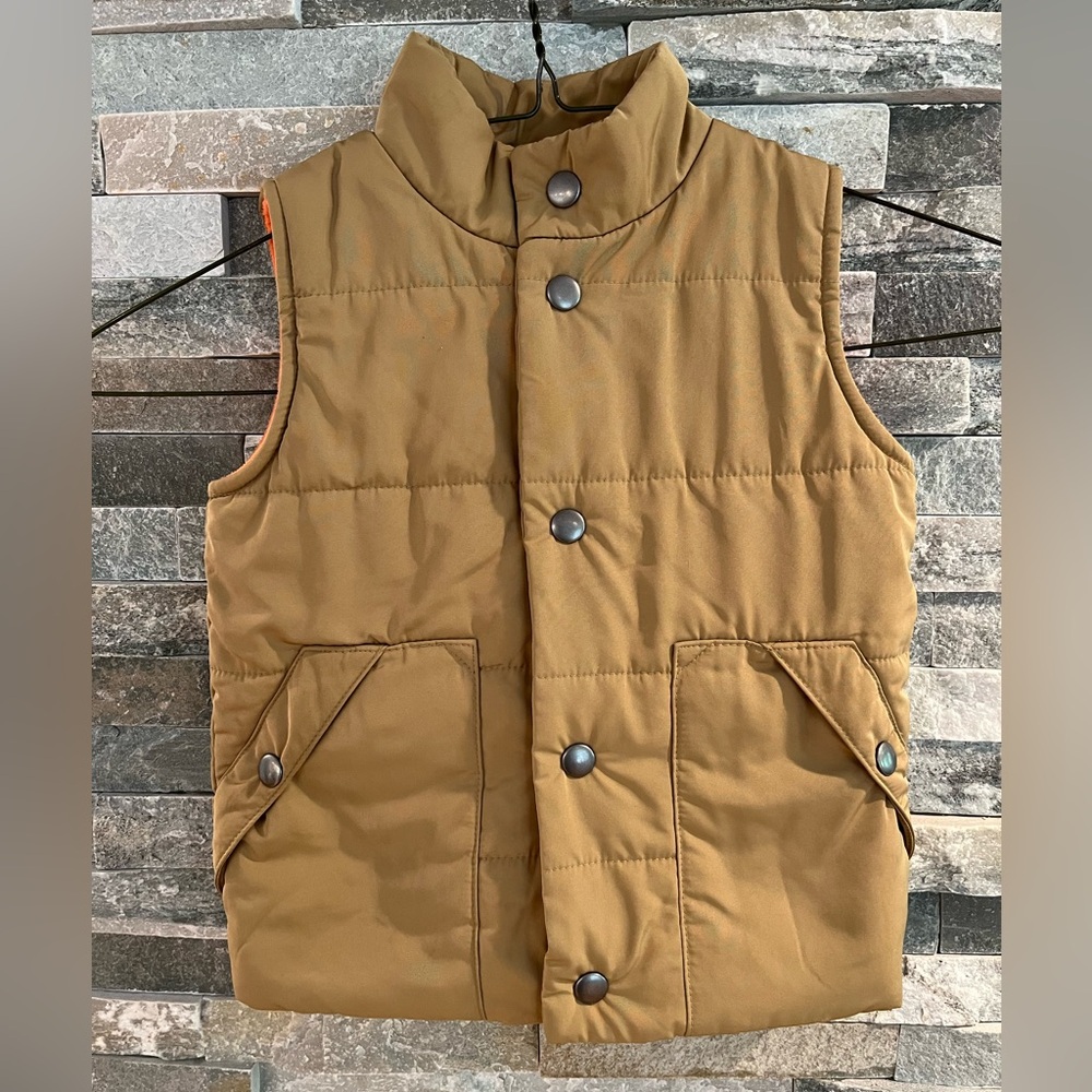 Oshkosh B’gosh Puffer Vest (3T)